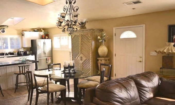 Carmel Casa | Garden Villa Carmel-by-the-Sea