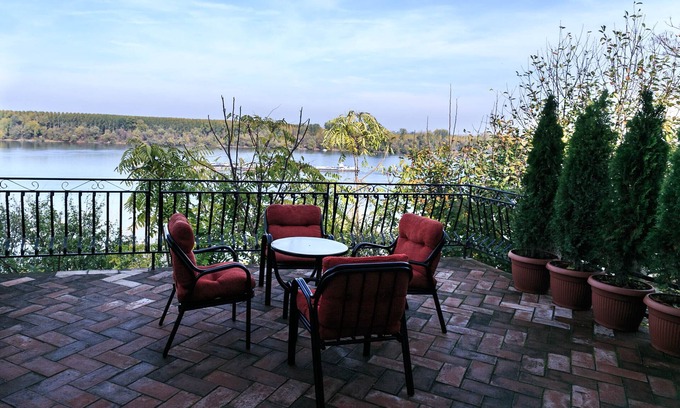 Zemun Casa | Gardosh Panorama ofrece alojamiento en Belgrado con la mejor vista del río Danubio