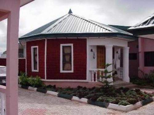 Asaba Cabina | Garentiti Apartment-Gold Room