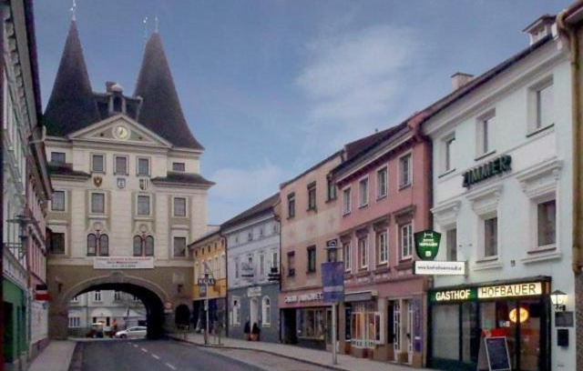 Schwanenstadt Casa | Gasthof Hofbauer