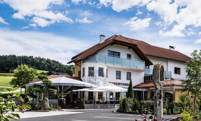 Peilstein im Muhlviertel Casa | Gasthof - Restaurant Hubertushof