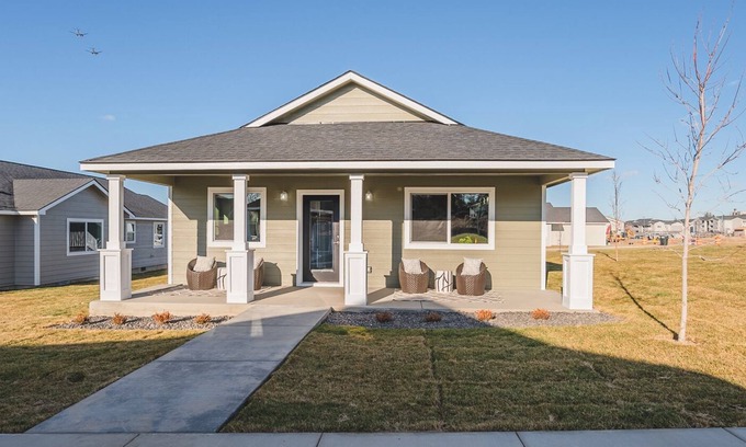 Moses Lake Casa | Gated 3 BR Escape in downtown Moses Lake
