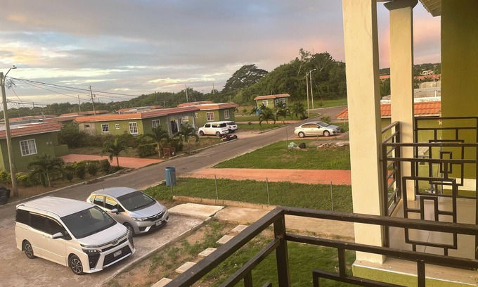 Spanish Town Apartamento | Gated community in St Catherine, Jamaica. Peaceful, tranquil and spacious.