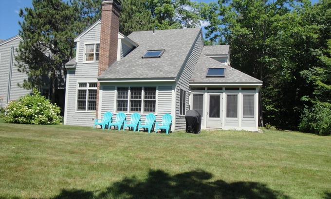 Laconia Condominio | Gated Community, Lake Winnipesaukee. Lake, mountain, actities