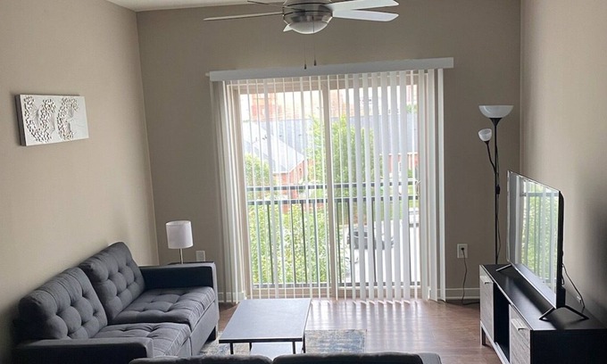 Winston - Salem Apartamento | Gated Downtown 1-bedroom w/free onsite parking/Gym
