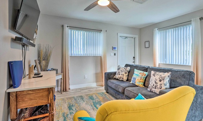 Ludlam Casa | Gated Southern Miami Home: 22 Mi to Downtown!