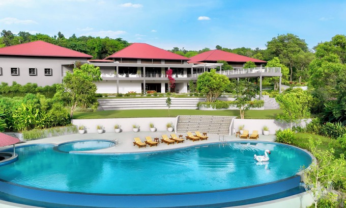 Madikeri Hotel | Aurika, Coorg - Luxury by Lemon Tree Hotels