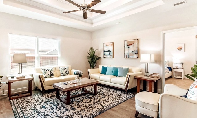 Upper Grand Lagoon Casa | Gateway to PCB with all King Beds Mins from Breaches and & More!