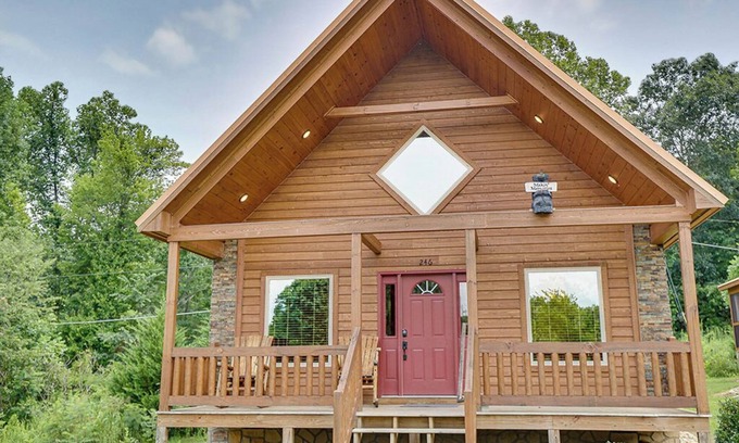 Pittman Center Cabina | Gatlinburg - Makin' Memories - 2 Bdrms.