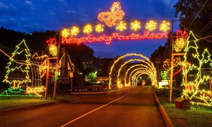Gatlinburg Complejo | Año Nuevo en las Montañas Humeantes, 27/12/19 al 1/3/20