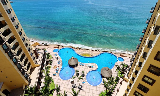 Marina Mazatlan Apartamento | GAVIAS GRAND MAZATLAN APT. 1415