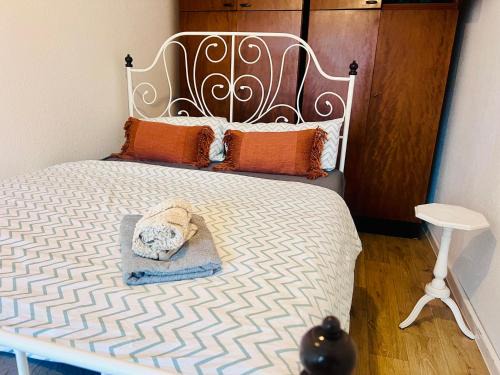 Prenzlauer Berg Apartamento | GDR Flat with Rooftop Terrace Zingster Str