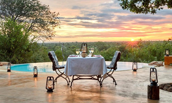 Kruger National Park Cabina | Geiger's Camp in Timbavati Game Reserve by NEWMARK
