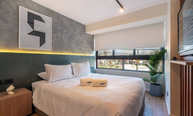 San Isidro Apartamento | geko| Arcade Loft apt in top business hub