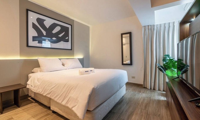Armendariz Apartamento | geko| Lumiere 1BR steps to Larcomar