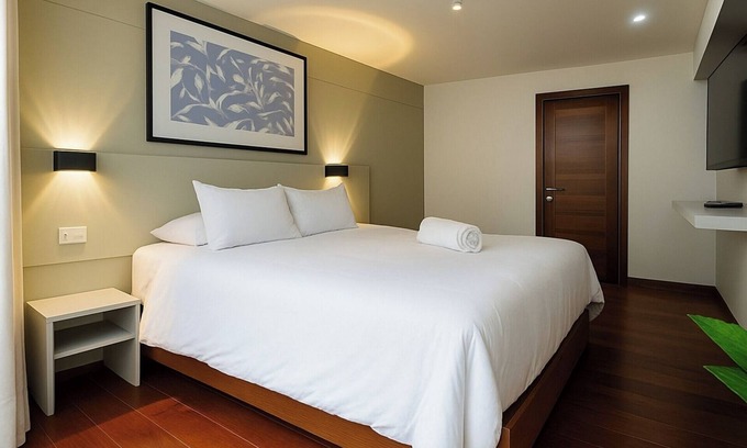 Sector 1 Apartamento | Geko | Meridian 3BR top location w/parking spot