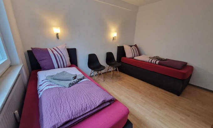 Wendelstein Apartamento | Gemütliche 3 Zimmer Wohnung im Herzen Wendelsteins bei Nürnberg - Messenähe, Christkindlesmarkt