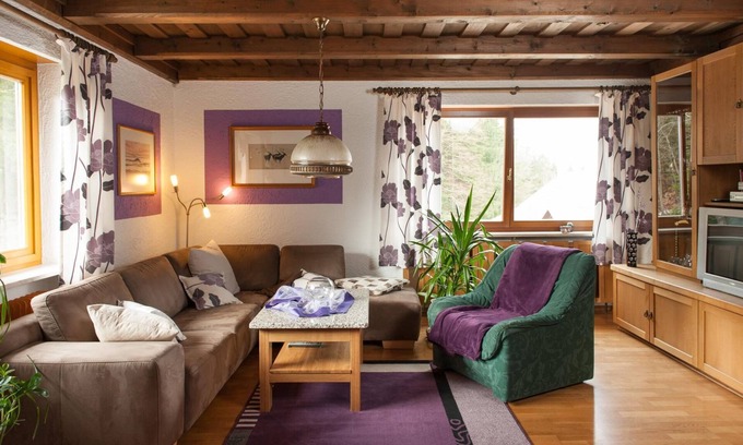 Neuschoenau Apartamento | Gemütliche Ferienwohnung mit Terasse und Ofen