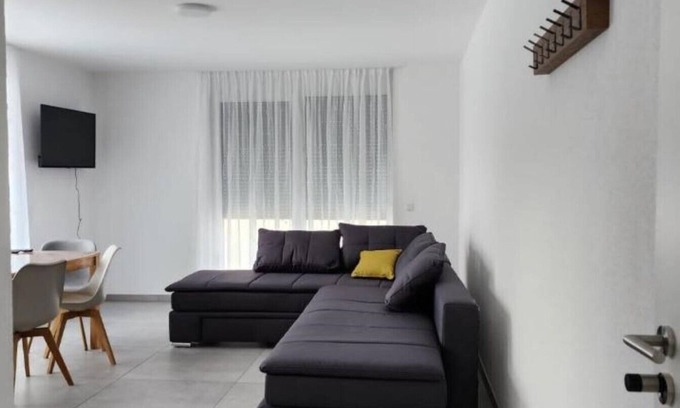 Kaltbrunn Apartamento | Gemütliches Apartment mit zu 6 Personen