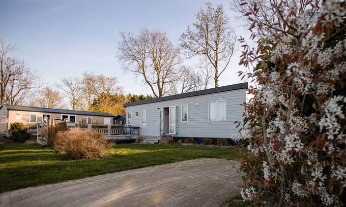 Renesse Chalet De Esquí | Gemütliches Chalet im Ferienpark de Oase Renesse