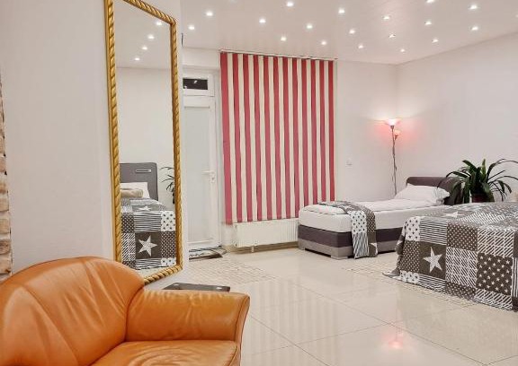 Oos Apartamento | Gemütliches J&L Apartment Nahe des Hauptbahnhofes
