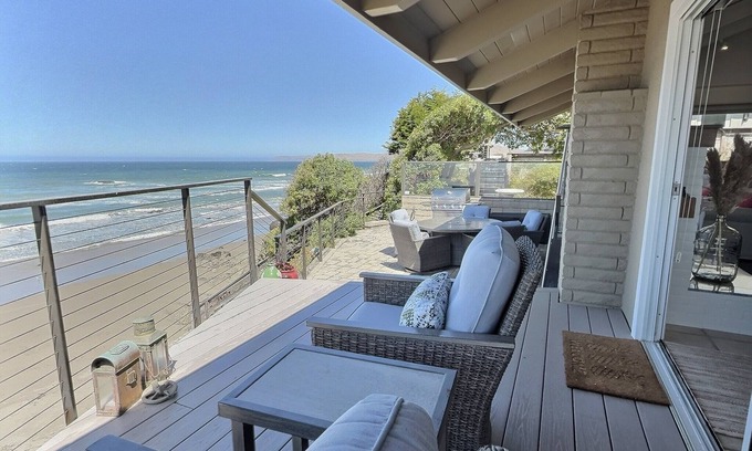 Cayucos Casa | Gem Of The Sea – A Cayucos Home with Stunning Views & Private Beach Access!
