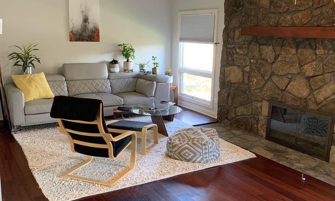 Missionary Ridge Casa | Gem on missionary Ridge. Great for long term renter and corporate rental