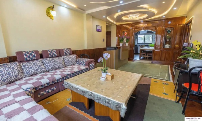 Burhanilkantha Cama Y Desayuno | Gentle Heart Inn - A Heart for the People/Top Roof Accommodation Only By Request