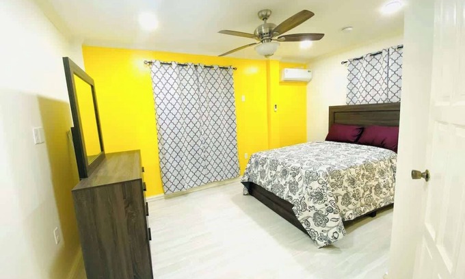 Georgetown Apartamento | Gentlemen's Suite - 3 Bedroom