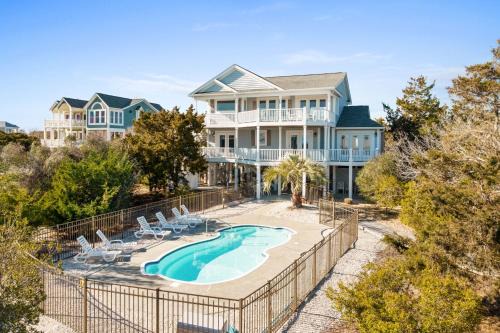 Holden Beach Casa | Genuine Holden Beach Ocean front with private pool and great beach views