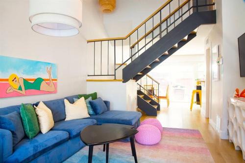 Solana Beach Casa | Geometric Loft: renovated, hip, pets, pool/spa