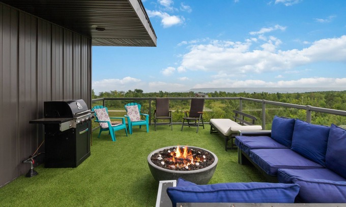 Meaford Cabaña | Georgian Bay Estate - Blue Mountains