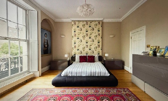 St. Johns Wood Casa | Georgian House in heart of St Johns Wood and Little Venice with large garden
