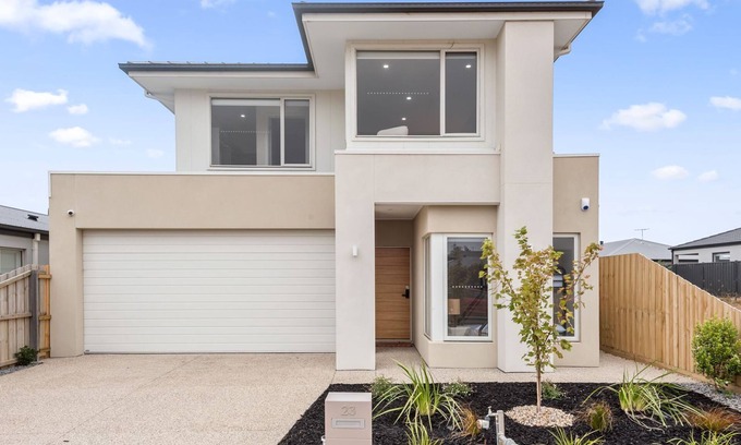 St Leonards Casa | Georgina By The Bay - Luxury getaway in great location.