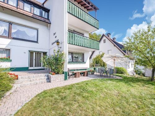 Titmaringhausen Apartamento | Geräumiges Apartment am Waldrand im Sauerland