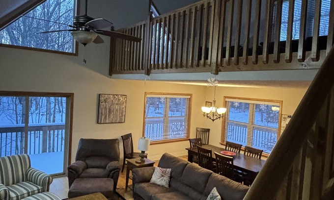 Albrightsville Chalet De Esquí | Getaway Chalet Poconos near Lake Harmony, Camelback, Jim Thorpe, Hickory Run