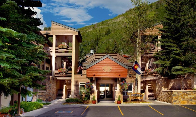 Matterhorn Village Complejo | GetAways at Eagle Point Resort