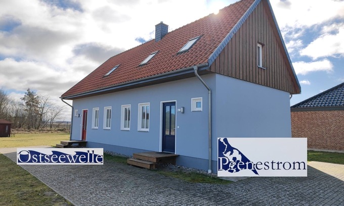 Karlshagen Apartamento | GF 2 - Peene & Baltic Sea - Karlshagen, Holiday home at the Peene harbor