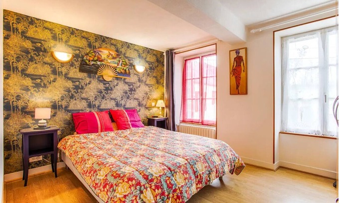 Pont-d'Ouilly Casa | GHK vacation homes -Garden-Wi-fi parking