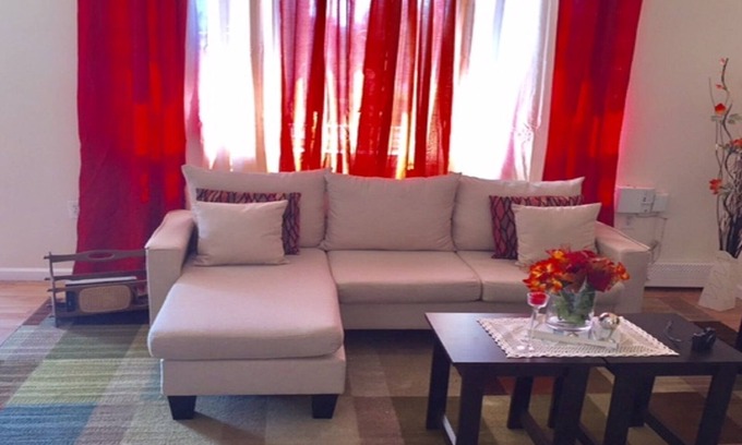 East New York Apartamento | Impresionante lugar de GIGI - Hermosa casa de 2 familias ubicada en la parte este de Brooklyn