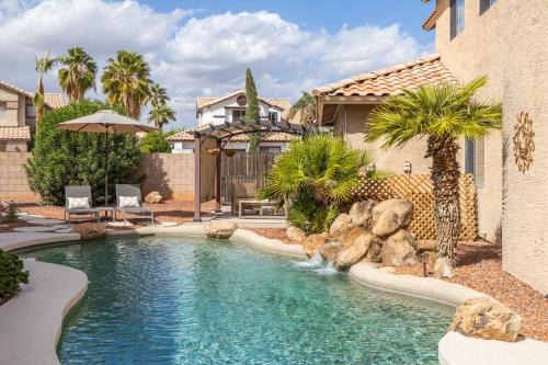 Gilbert Casa | Gilbert Douglas home