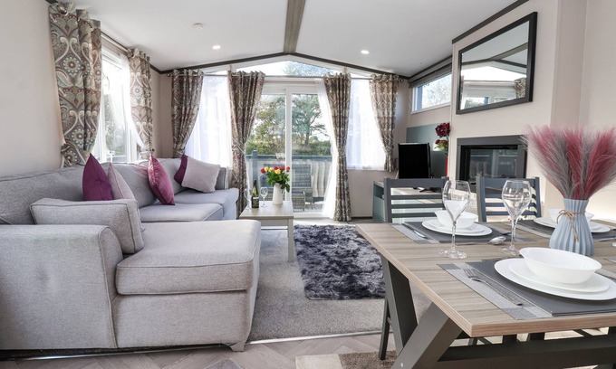 West Heslerton Cabaña | Ginger Fox Lodge