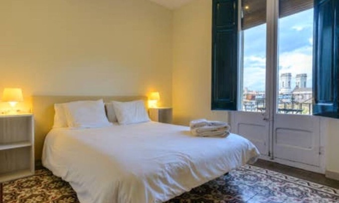 Barri Vell Apartamento | Girona-Costa Brava: Historical & Vintage