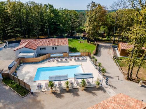 Thenon Casa | Gite 1 de l'Orée du Bois