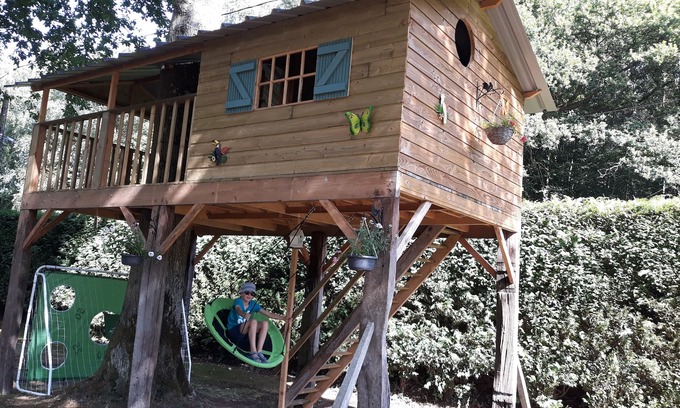 Saint-Gatien-des-Bois Cabaña | albergue 4a8 pers en las alturas de honfleur en el bosque, estacionamiento privado cerrado por la noche