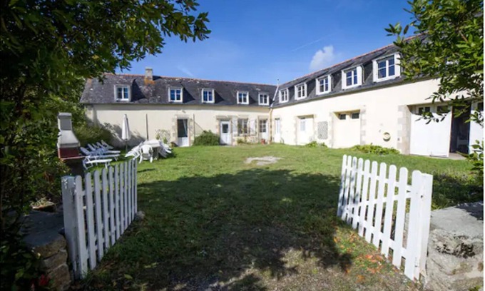 Loctudy Casa | Gite - 800 m from the sea & commodities in a parc of 3,5ha for familly event -