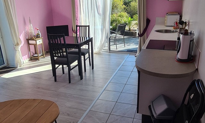 Theix-Noyalo Casa | Gîte Camaloth adapted for people with motor disabilities