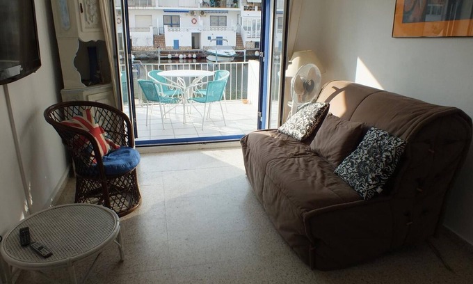 Empuriabrava Cabaña | Gite Castelló d'Empúries, 2 bedrooms, 5 persons