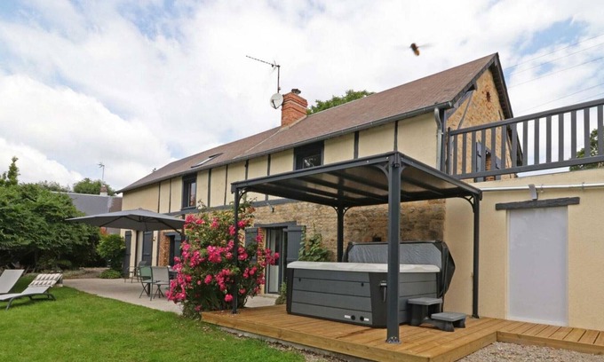 Cisai-Saint-Aubin Cabaña | Casa rural Cisai-Saint-Aubin, 3 dormitorios, 8 personas