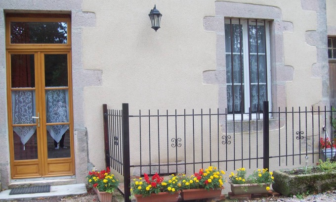 Brion Cabaña | Gite de la tour 50m² en brion en autunois 1 dormitorio 5 plazas